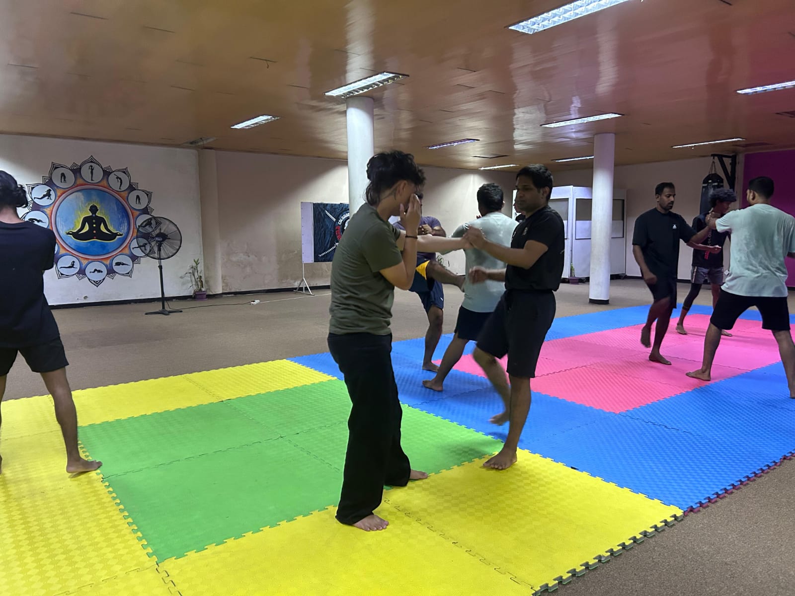 MMA Colombo fighters training together